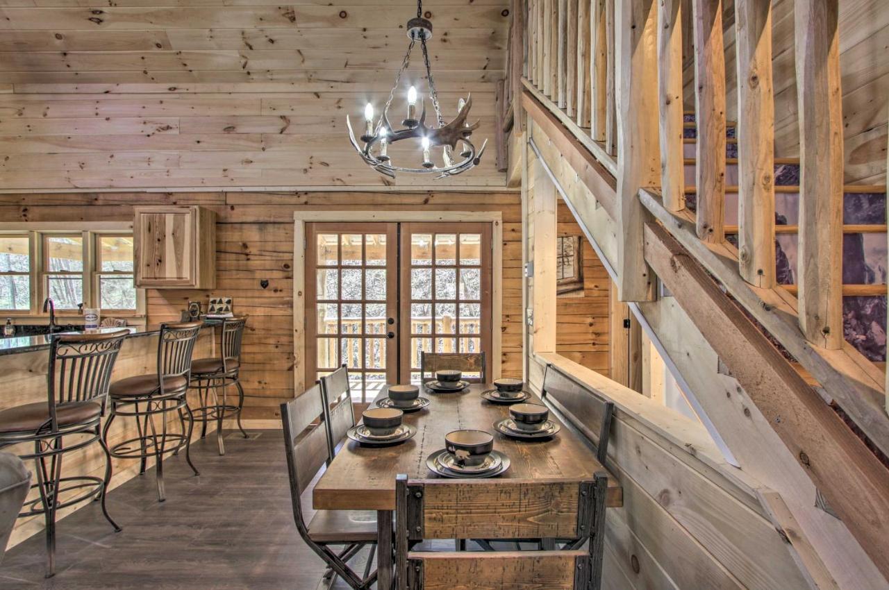 The Phoenix Cabin With Hot Tub In Gatlinburg! Εξωτερικό φωτογραφία