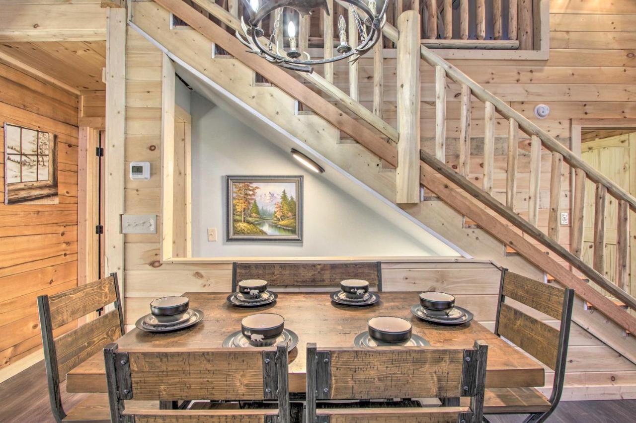 The Phoenix Cabin With Hot Tub In Gatlinburg! Εξωτερικό φωτογραφία